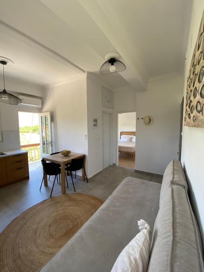 Thassa Beach Apartment No1 Леонидион Экстерьер фото